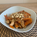 El cooksnap de pau's cuisine cuando hizo Noodles de arroz con pollo y zanahorias 🥕 🐣 🥕 🐣 🌾.