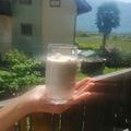 Gupta Mithlesh's cooksnap of when they made Apple banana shake.
