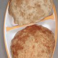 Kanika goel का कुकस्नैप जब उन्होंने भटूरे (bhature recipe in Hindi) बनाया था।