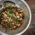 รูป Cooksnap ของ BelLe Chutchaya เมื่อเขาทำ ลาบไก่สับ
