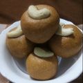 Sneha jha का कुकस्नैप जब उन्होंने बेसन के दानेदार लड्डू (besan ke danedar ladoo recipe in Hindi) बनाया था।