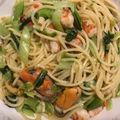 盧書音 的 蒜香淡菜（蛤蠣）義大利麵 cooksnap