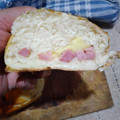 El cooksnap de Ismael Santos cuando hizo Pan casero relleno de jamón y mozzarella, cubierto de orégano.