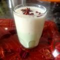 Ashika Somani का कुकस्नैप जब उन्होंने मैंगो डालगोना लस्सी (Mango dalgona lassi recipe in Hindi) बनाया था।