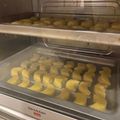 Cooksnap dari Indah Larassakti untuk resep Kue Putri Salju rasa susu banget