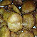Misses Sajjad Memon's cooksnap of when they made Potato sliced fritters (Aaloo ke pakorhay).
