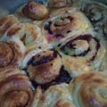 Cooksnap dari Dian Amriani untuk resep Cinnamon Roll Tanpa Ulen + Cream Cheese Glazing😋👍👌