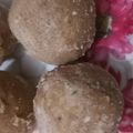 Vasu singh का कुकस्नैप जब उन्होंने आटे के लड्डू (Aate ke laddu recipe in hindi) बनाया था।