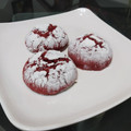 El cooksnap de Andrea Bellorin cuando hizo Galletas red velvet craqueladas.