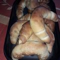 Bálint Melinda Cooksnap-ja, amikor elkészítette a(z) Békebeli ropogós kifli (Kifli kelesztéssel) receptet.