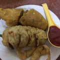 Lata Aswani का कुकस्नैप जब उन्होंने मिर्ची वड़ा (Mirchi Vada recipe in Hindi) बनाया था।