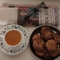 Minaxi Bhatt's cooksnap of when they made મધુર વડા (Madhoor Vada Recipe In Gujarati).