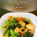 Cooksnap Sesimple Loralin semasa beliau membuat Sayur brokoli cmpur tofu telur.