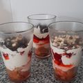 El cooksnap de Ale cuando hizo Postre flash vainillas, chantilly y frutillas 🍓🍓🍓.