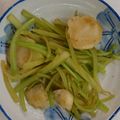 不停失敗的廚房:D 的 芹菜炒花枝丸 / 清冰箱家常菜 cooksnap