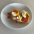 El cooksnap de lusalcidos cuando hizo Tostada de aguacate, jamón y huevo poché para el desayuno.
