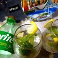 Payal Sachanandani का कुकस्नैप जब उन्होंने पोमेग्रेनेट लेमन मिंट स्प्राइड मोइतो (Pomegranate Lemon Mint Sprite Mojito ki recipe in hindi) बनाया था।
