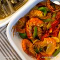 Cooksnap Russiah Rais semasa beliau membuat Udang Goreng Kunyit.