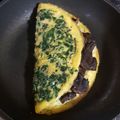El cooksnap de LuzMa SG cuando hizo Omelette con espinacas y champiñones.