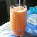 El cooksnap de Daniela Bravo cuando hizo Smoothie de zanahoria, naranja, manzana y limón .