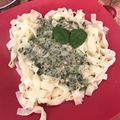El cooksnap de Mary Navarrete cuando hizo Tallarines al pesto con nueces.