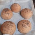 Cooksnap dari Mom Ina's Kitchen untuk resep Roti Burger #keto friendly