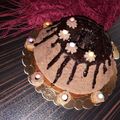 کوک اسنپ مهدیه کولیوند بعد از امتحان کردن کیک موکا با سس شکلاتی 😋.
