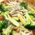 Hsuan Yu 的 綜合菇菇蔬菜湯 cooksnap