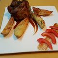 El cooksnap de franchis0 cuando hizo Bondiola de cerdo con reducción de cerveza y miel y papas rústicas.