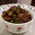 Meena Parajuli का कुकस्नैप जब उन्होंने मटर मशरूम की सब्ज़ी (matar mushroom ki sabzi recipe in Hindi) बनाया था।