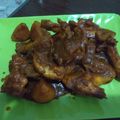 Cooksnap dari Wikeu Kurniati untuk resep Semur Ayam Kentang(Pedas Manis)