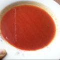 El cooksnap de Natalie camargo cuando hizo Coulis o salsa de naranja y pimentón.