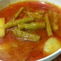 Hina Ibrahim's cooksnap of when they made Toor dal Lauki Sem phali curry.