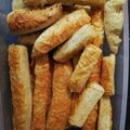 jenesmoni Cooksnap-ja, amikor elkészítette a(z) Omlós sajtos rúd receptet.