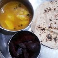 Navya का कुकस्नैप जब उन्होंने आलू टमाटर की सब्जी (aloo tamatar ki sabzi recipe in Hindi) बनाया था।