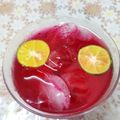Cooksnap Rose Nani Nizah Nayan semasa beliau membuat Sirap limau selasih.