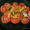 Nita Agrawal का कुकस्नैप जब उन्होंने जैन टोमॅटो सॉस पास्ता (Jain tomato sauce pasta recipe in Hindi) बनाया था।