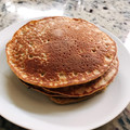 El cooksnap de Eric Cascante cuando hizo Hot cakes de avena y camote.