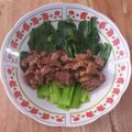 Cooksnap dari wahyoe s.niarto untuk resep 120. Pak Coy with Slice Beef Garlic