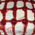 صورة من نسيم الصباح ، شاركها بعد تجربة وصفة كيك الشوكولاتة والفراولة بالصوص اللامع 🍓