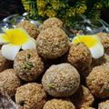 Vandana Mathur का कुकस्नैप जब उन्होंने तिल गुड़ के लाडू (til gur ke ladoo recipe in Hindi) बनाया था।