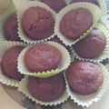 Lipóth Zita Cooksnap-ja, amikor elkészítette a(z) Meggyes, kakaós muffin receptet.