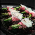 El cooksnap de Sandra_M cuando hizo Saquitos de carpaccio y espárragos verdes.