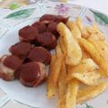 Cooksnap από Ismini στη συνταγή Currywurst Pommes (λουκάνικο με σάλτσα κάρυ και πατάτες)