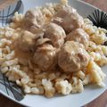Bettina Nagy-Dörmő Cooksnap-ja, amikor elkészítette a(z) Bakonyi betyár gombóc, galuskával receptet.