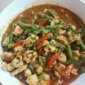 รูป Cooksnap ของ Teerawut Manoworn เมื่อเขาทำ ผัดไก่พริกแกงถั่ว
