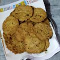 Urmi Desai's cooksnap of when they made ઘઉં ના લોટ ની મઠરી (Wheat Flour Mathri Recipe In Gujarati).