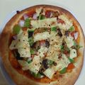 Aamna Saad's cooksnap of when they made White sauce chicken pizza.