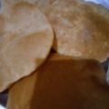 Rihana का कुकस्नैप जब उन्होंने नमक अजवाइन पूरी (Namak Ajwain recipe in hindi) बनाया था।