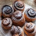 Mária Ravaszné Hollósi Cooksnap-ja, amikor elkészítette a(z) Kakaós, fahéjas és pizzás mini csigák Air Fryerben receptet.